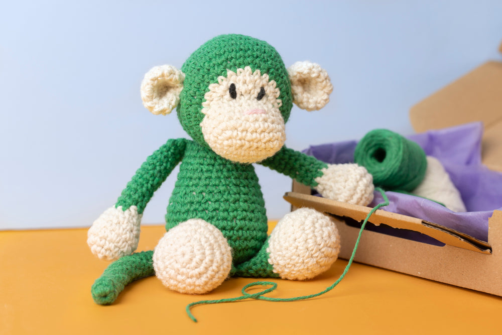 hækle japanske DIY Kit Amigurumi Abe grøn/off white