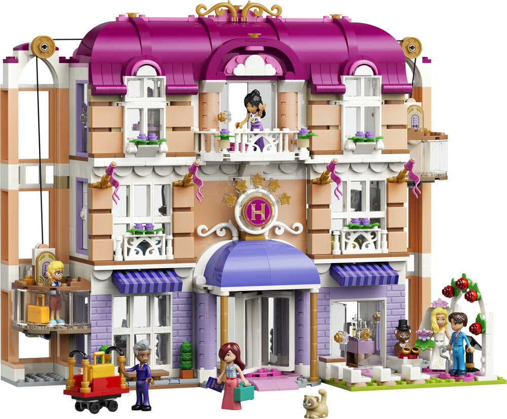LEGO Friends 42704 Heartlake City Grand Hotel
